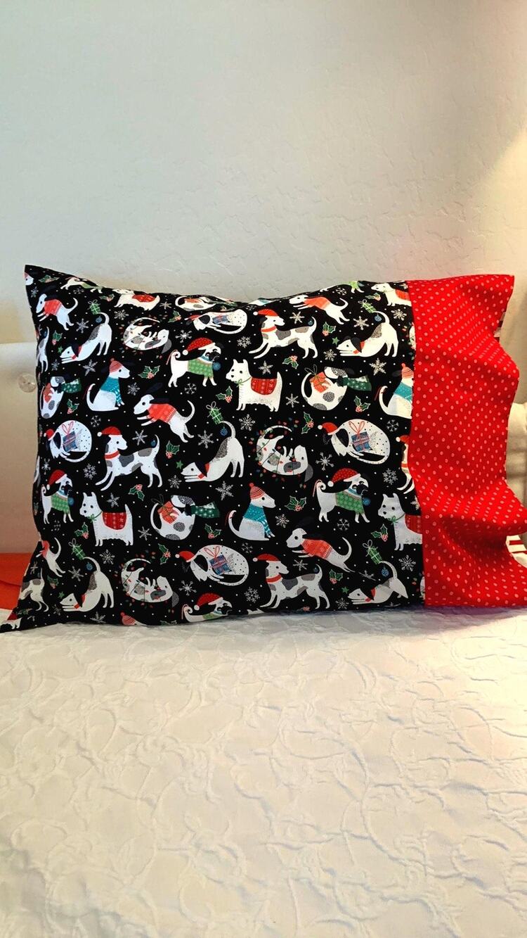 Handmade Christmas Doggies Pillowcases, Standard Size Quilting Cotton Set